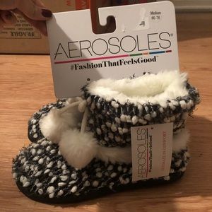 Aerosoles comfy slippers